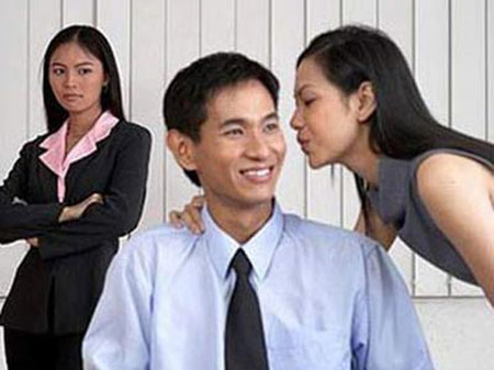 Chán toàn tập với chồng đẹp trai 1 đến lần thứ 3 phát hiện chồng có bồ thì Trinh không đủ bình tĩnh nữa
