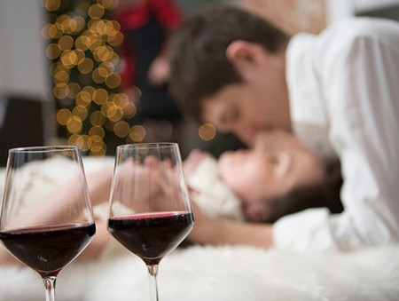 Công việc và chồng, tôi biết chọn sao đây? 1 Trong men say tôi đã không làm chủ được bản thân và ngoại tình