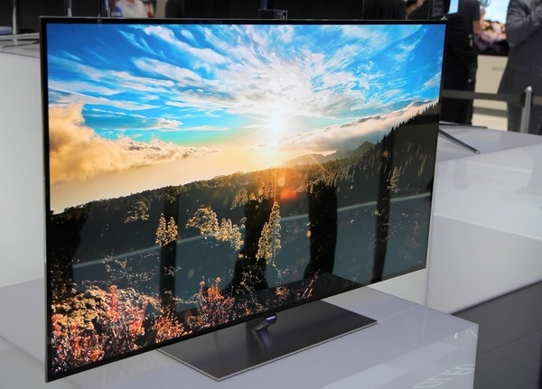 Nhiều mẫu Smart TV công nghệ tiên tiến đã có mặt tại Việt Nam 1 Nhiều mẫu Smart TV công nghệ tiên tiến đã có mặt tại Việt Nam 1