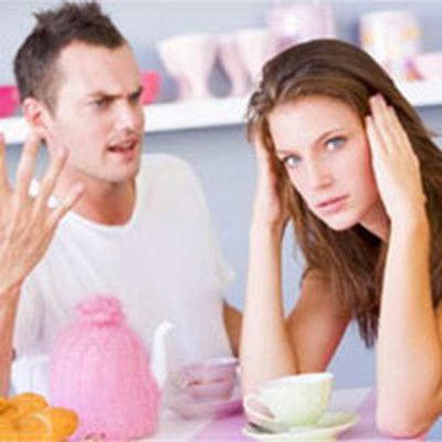 Liệu tôi có hạnh phúc khi cố gắng bên anh? 1 Càng ngày giữa chúng tôi càng phát sinh nhiều mâu thuẫn