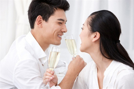 Khi tha thứ thì hãy coi vợ là người mới để yêu lại từ đầu 1 Hãy xem cô ấy là người mới để yêu lại từ đầu.