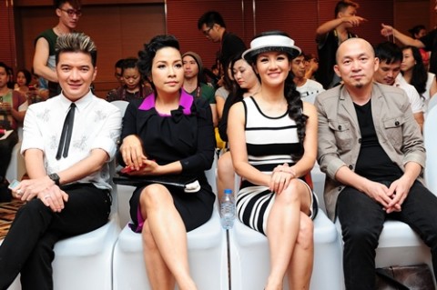 Vòng giấu mặt - The Voice 2013 tập 1 video clip 1 Vòng giấu mặt - The Voice 2013 tập 1 video clip 1