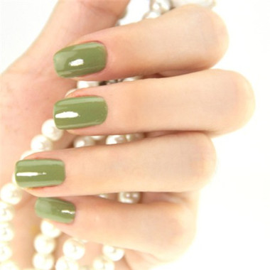 Những mẫu nail bóng được yêu thích trong mùa hè 7