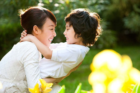 Hãy chúc mừng em anh nhé! 1 Cuộc sống mẹ con em sắp thay đổi.