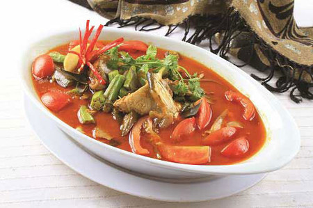 Cà ri đầu cá, món ăn mang hương vị đặc trưng của đất nước Malaysia