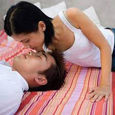 Chồng sẽ luôn biết cám ơn khi vợ khéo léo tế nhị trong Nên coi chồng là một món đồ chơi của mình cách tế nhị.