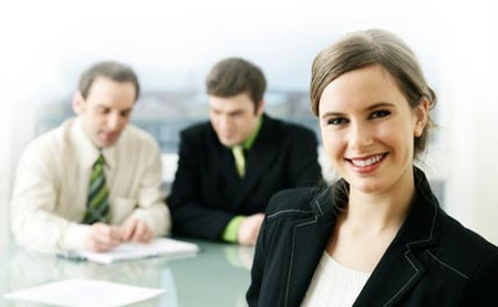 Sống vui vẻ cho chính mình và người thân 1 Quên đi cuộc sống buồn bằng cách sống thật vui vẻ và có ích.