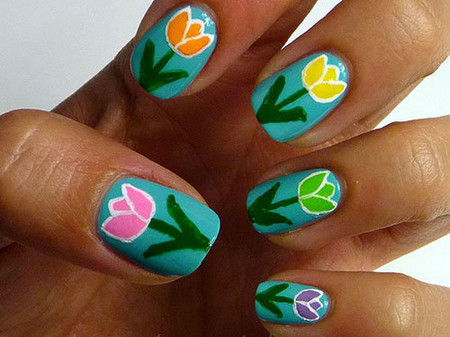 Mẫu nail hoa vô cùng dịu dàng và lãng mạn 6 Mẫu nail hoa vô cùng dịu dàng và lãng mạn 6