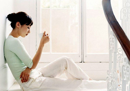 Không muốn mất đi mối tình 4 năm đã vun đắp 1 Anh không gọi điện, không nhắn tin khi 2 đứa giận dỗi