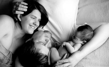 Thiên thần tháo gỡ bế tắc trong hôn nhân 1 Hạnh phúc nào bằng hạnh phúc khi được nâng niu, chăm sóc những thiên thần do chính mình sinh ra!