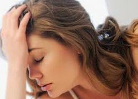 Chưa đánh ghen được đã bị nhân tình của chồng dằn mặt 1 Hường về nhà ngẫm lại mà thấy nhục nhã quá