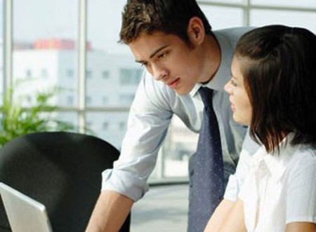Vợ sếp ghen vì sự vô tư của tôi đối với sếp 1 Tôi luôn quý mếm và tôn trọng sếp.