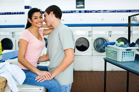 Mắc kẹt giữa vợ hai và con gái 1 Nếu tôi quan tâm đến vợ thì con gái lại ghen tỵ.