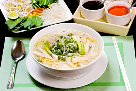 7. Phở 24 1
