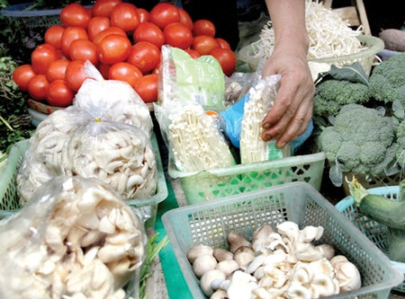 Tẩy trắng hải sản, nội tạng bằng hóa chất 1 Tẩy trắng hải sản, nội tạng bằng hóa chất 1