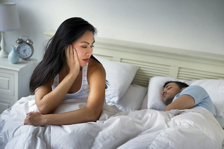 Buồn vì bạn thân của chồng có dã tâm 1 Tôi rất buồn và khó xử