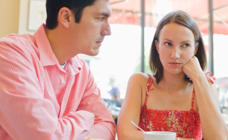 Cháu rất cần sự giúp đỡ 1 Nhưng nhiều lúc nghĩ đến những cản trở ấy, chúng cháu lại cãi nhau