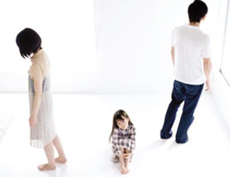 Hạnh phúc hay là khổ đau? 1 Tôi sợ con phải sống khi không có bố hoặc mẹ