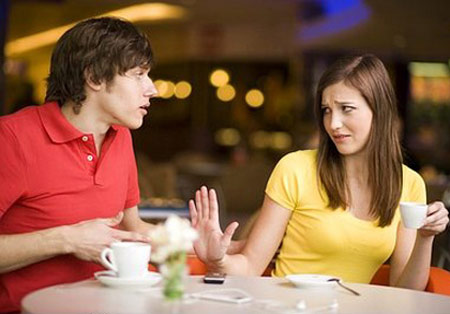 Tôi sợ hãi kẻ mình đã yêu 1 Sau khi tôi phá thai, anh lại tìm đến tôi và xin lỗi, rồi lại gây sức ép, đòi hỏi tôi