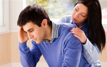 Tôi có nên ra ở riêng khi vẫn nhờ địa điểm bán hàng của bố mẹ chồng? 1 Chồng tôi không muốn 'nửa chừng xuân'