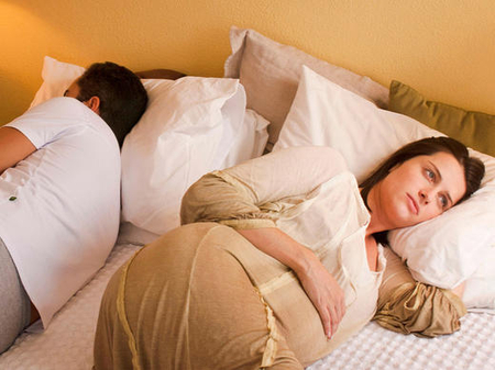 Tôi nên tiếp tục sống chung như người tình hay từ bỏ? 1 Tôi nên tiếp tục sống chung như người tình hay từ bỏ? 1