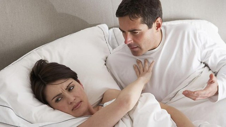 Tìm hồi kết cho cuộc hôn nhân không tình yêu 2 Mỗi khi quan hệ, tôi không thoát ra khỏi suy nghĩ chồng chỉ cần mình khi có nhu cầu