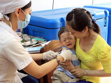 Cha mẹ nên cẩn thận với bệnh sởi trong mùa Đông Xuân cho trẻ 1 Cha mẹ nên cẩn thận với bệnh sởi trong mùa Đông Xuân cho trẻ 1