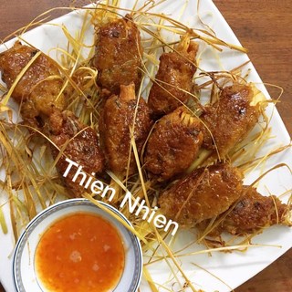 Nem chạo chay cuốn sả thơm ngon 1 Nem chạo chay cuốn sả thơm ngon 1