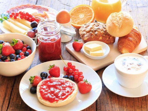 Chế độ dinh dưỡng giúp ngăn rụng tóc hiệu quả 1 Chế độ dinh dưỡng giúp ngăn rụng tóc hiệu quả 1