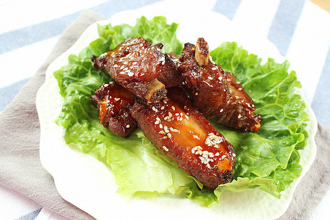 Sườn non nướng quế 1