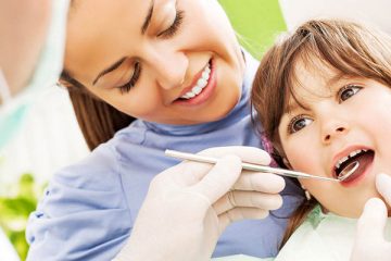 Cẩn trọng chảy máu chân răng ở trẻ do bệnh lý Cẩn trọng chảy máu chân răng ở trẻ do bệnh lý