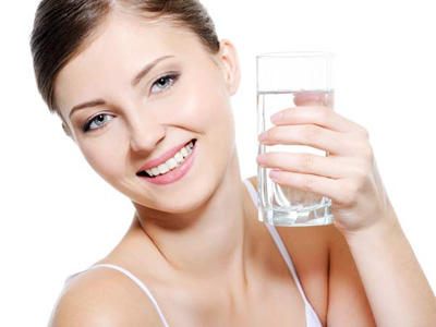 6 - Hãy uống đủ nước mỗi ngày 1
