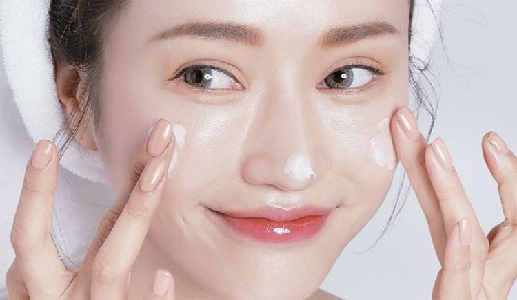 Review top 5 mỹ phẩm chống lão hóa hiệu quả 1 Review top 5 mỹ phẩm chống lão hóa hiệu quả 1