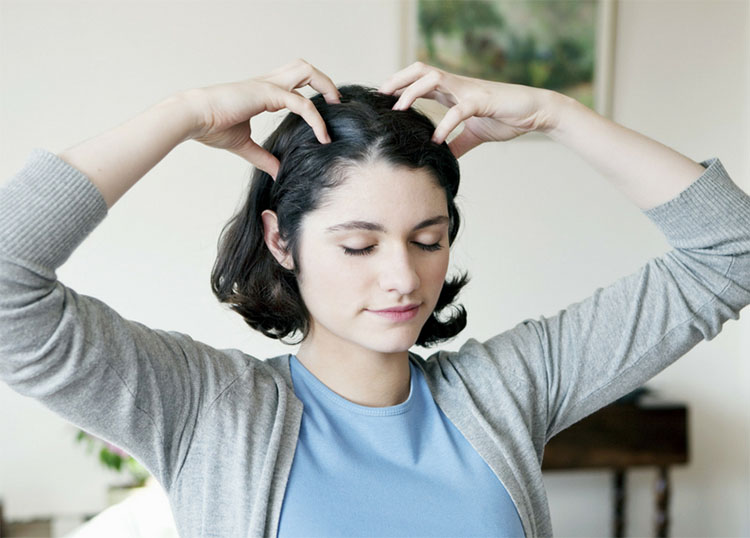 Hướng dẫn mát xa da mặt chống lão hóa đúng cách 3 Hướng dẫn mát xa da mặt chống lão hóa đúng cách 3