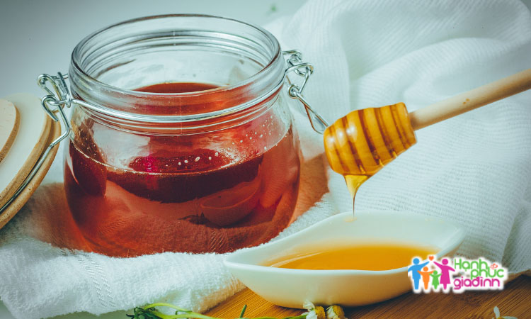 Mật ong là một nguyên liệu không thể thiếu trong quá trình phục hồi vết sẹo lồi