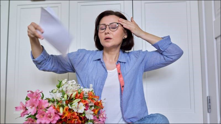 2. Cải thiện các triệu chứng khó chịu thời kỳ mãn kinh 1